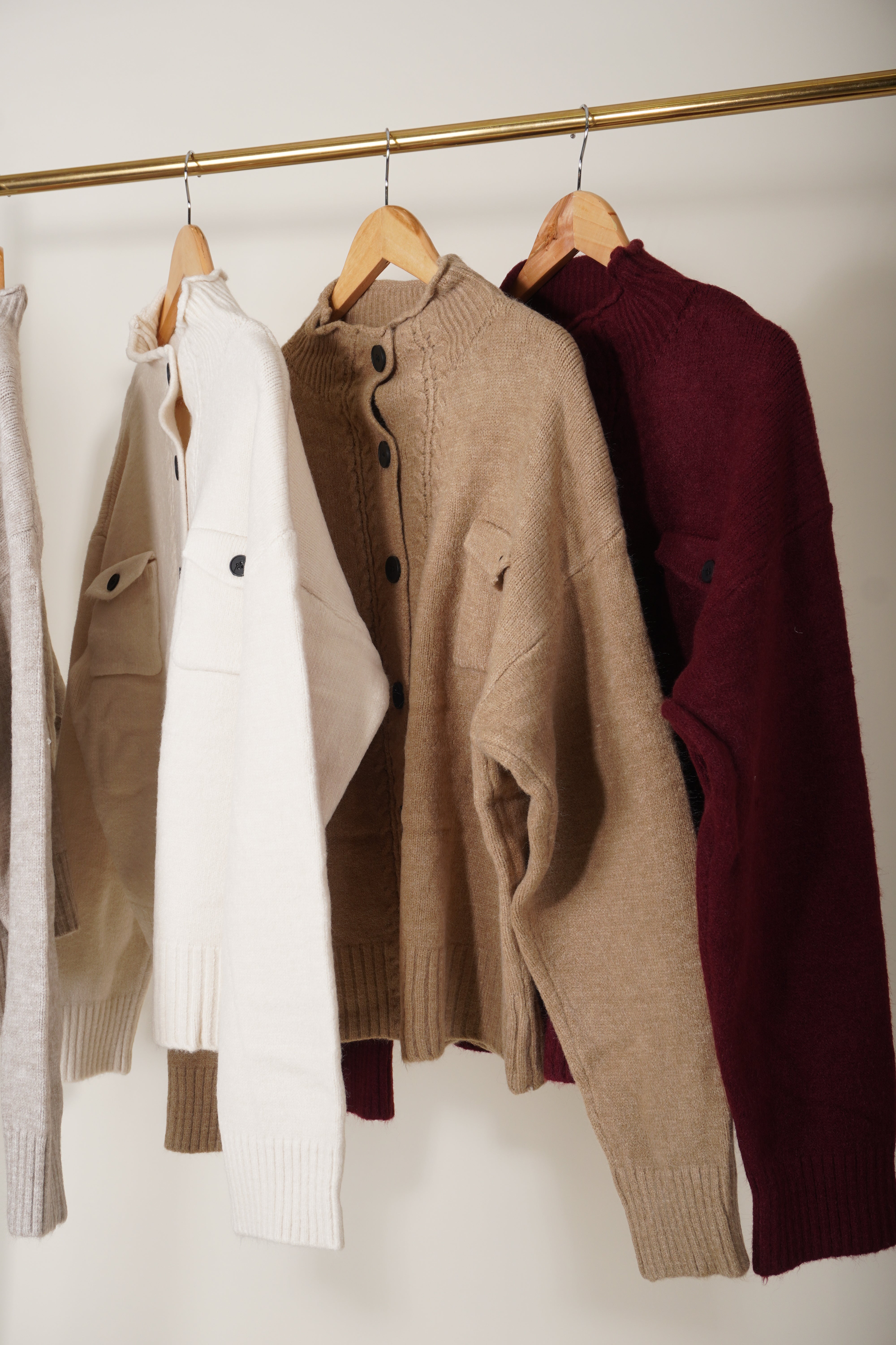 סריג עם כפתורים