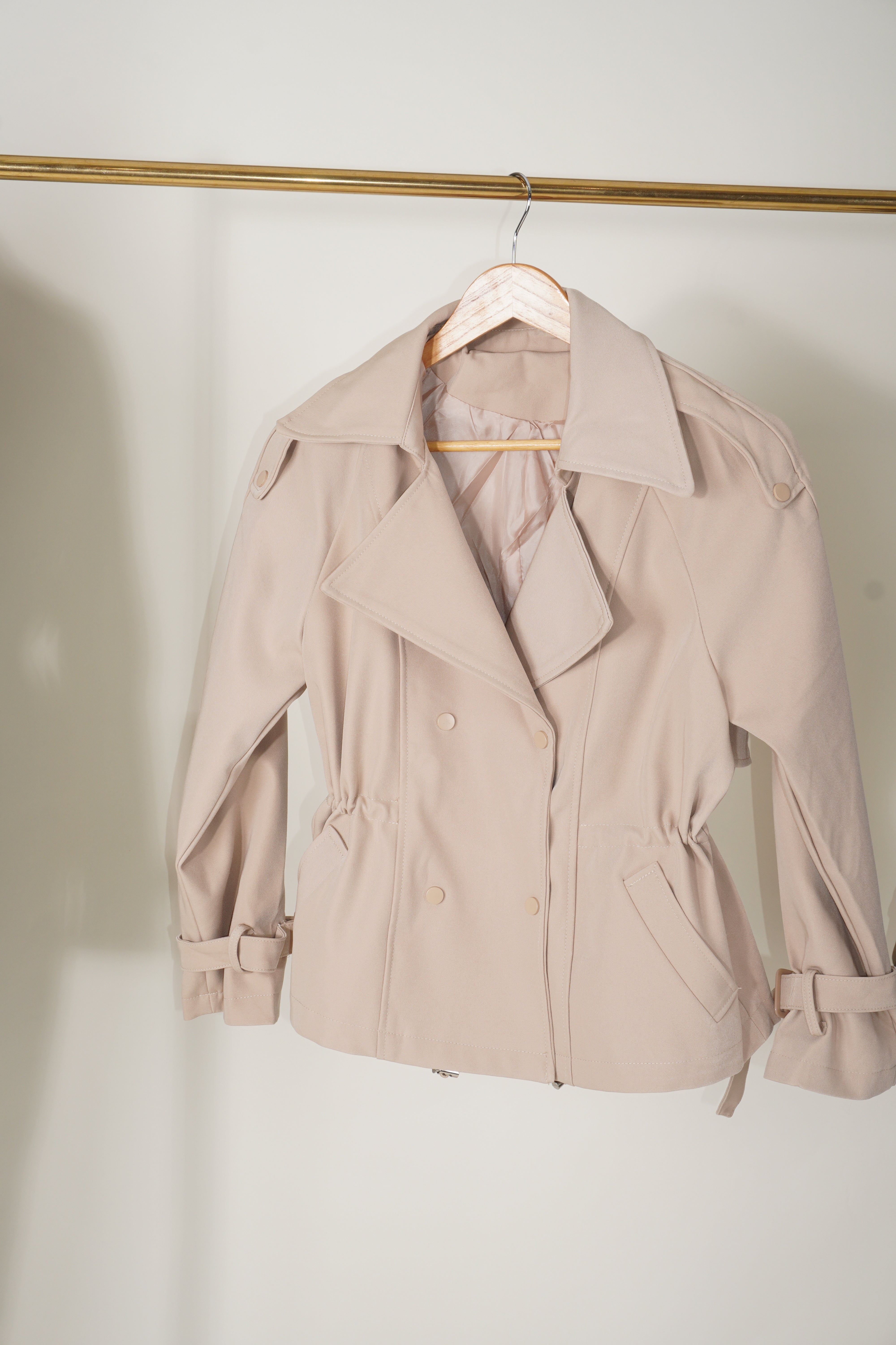 ג׳קט איכותי  צבע פז׳