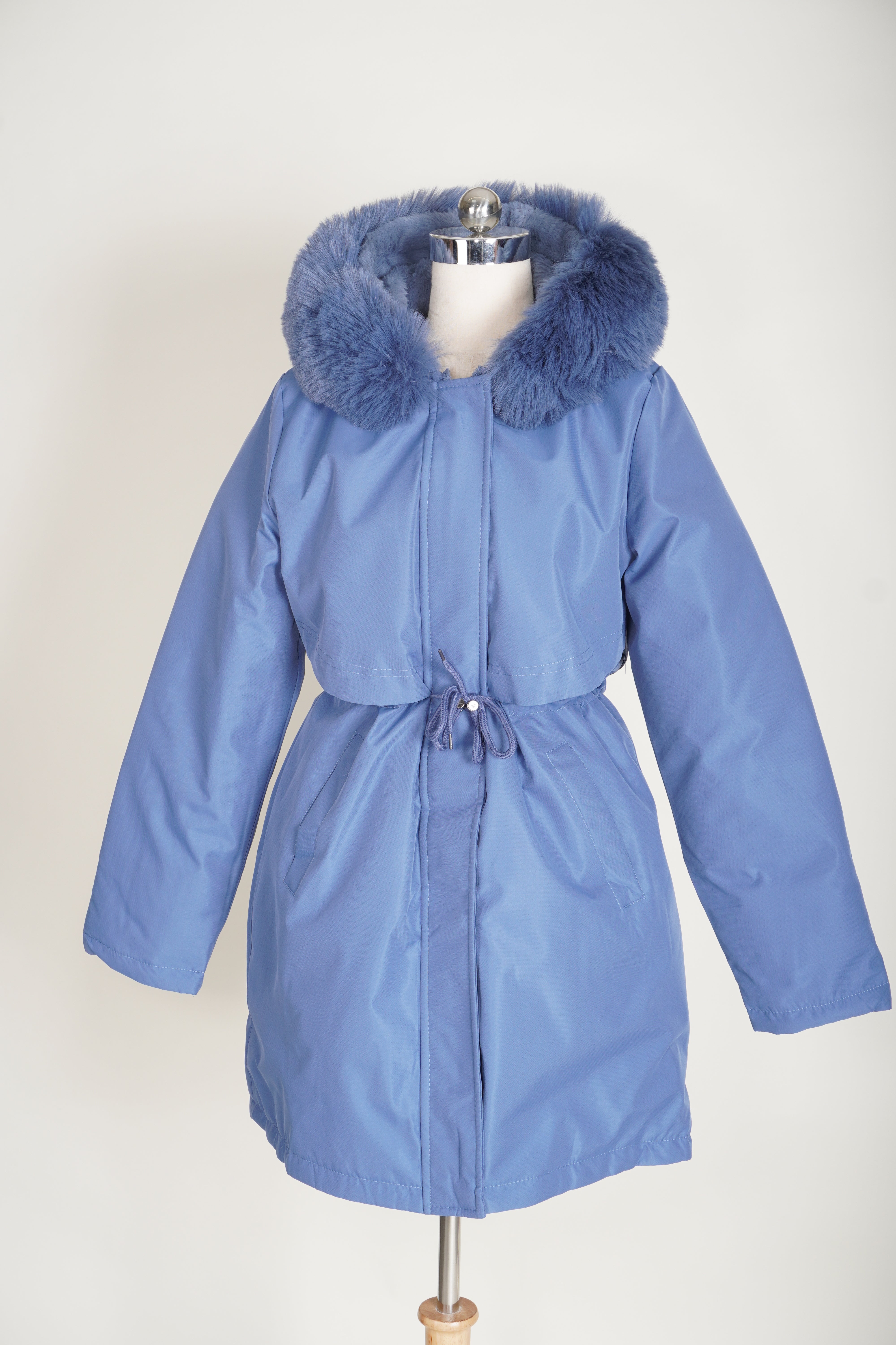 מעיל גשם עם פרווה  = כחול