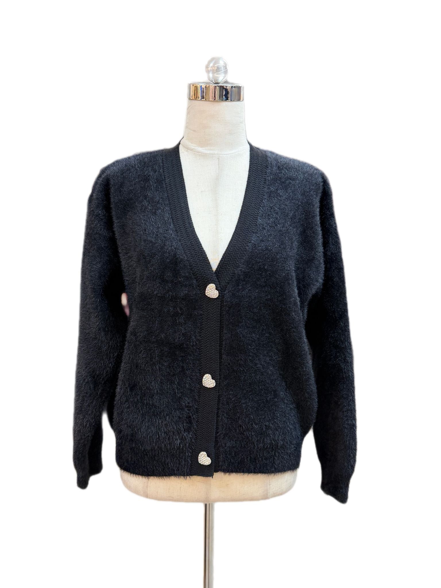 קרדיגן לפי שחור עם כפתורים