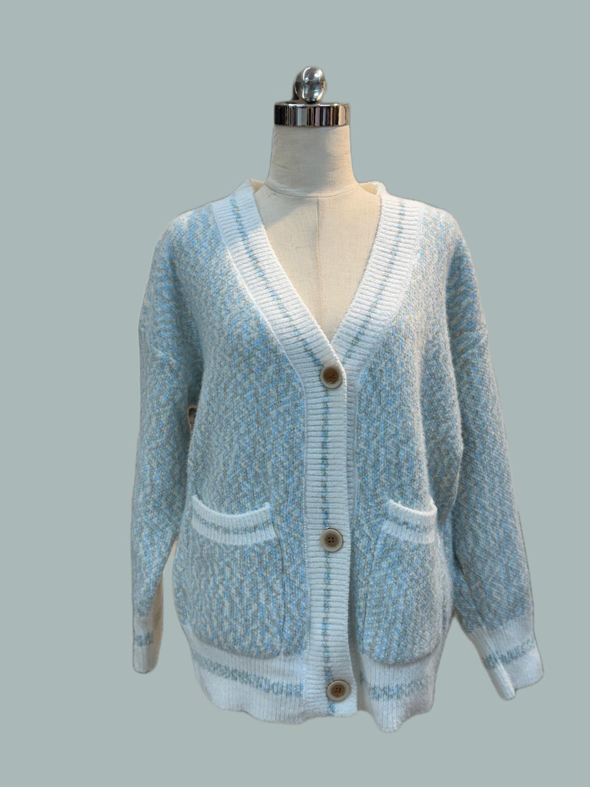 קרדיגן עם כפתורים