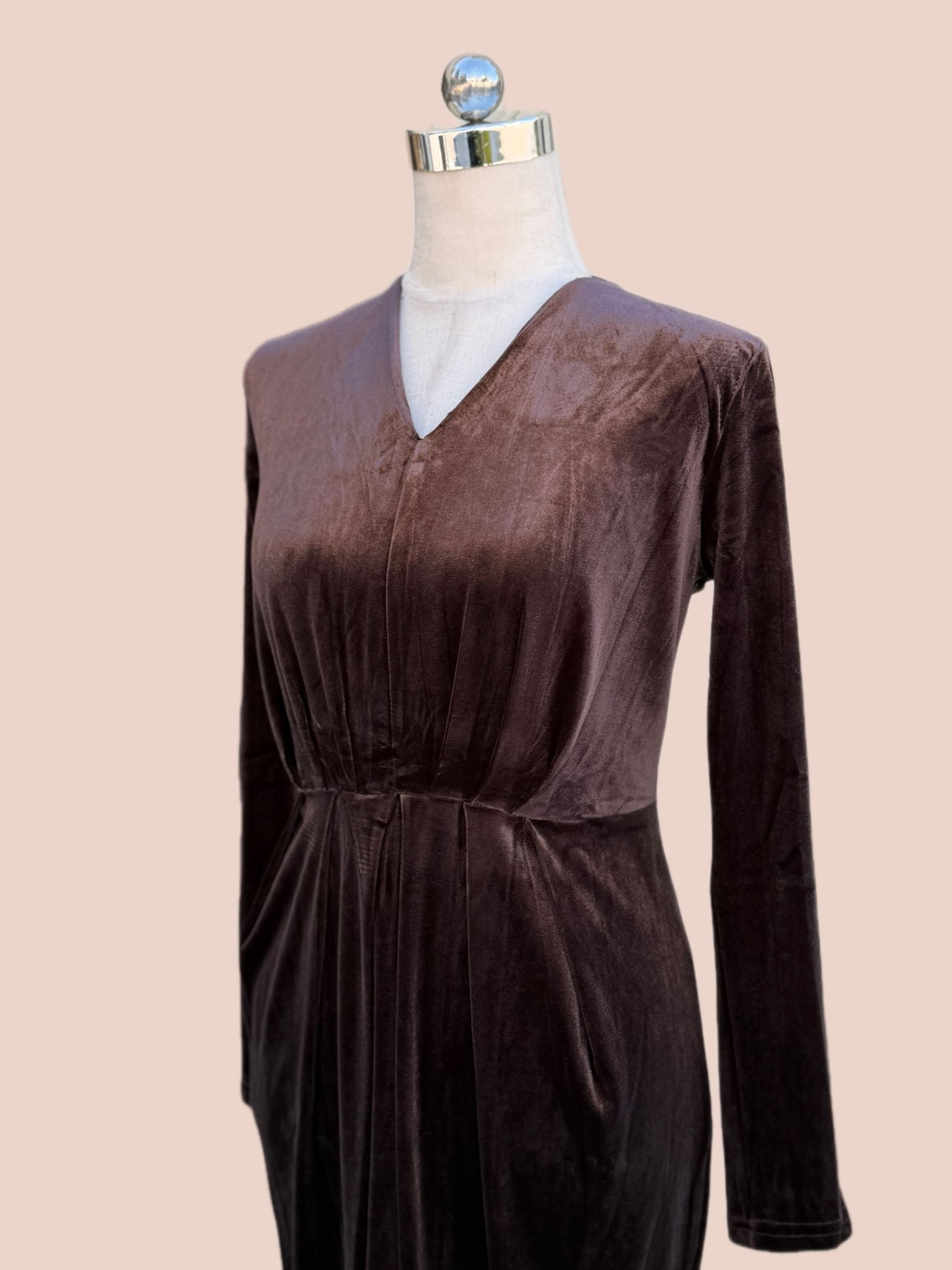 שמלת קטיפה צבע חום