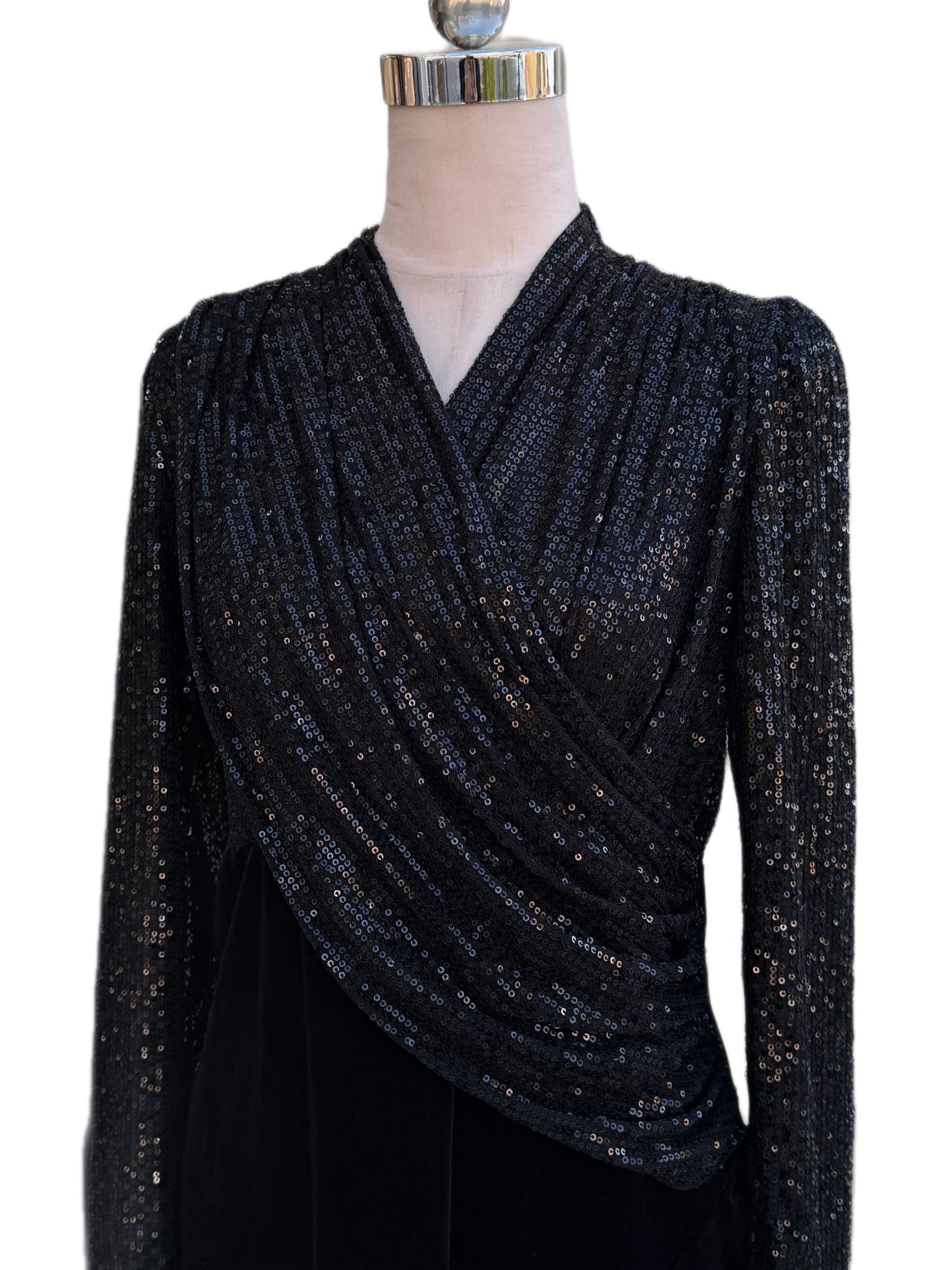 שמלת ערב בגזרת מעטפת