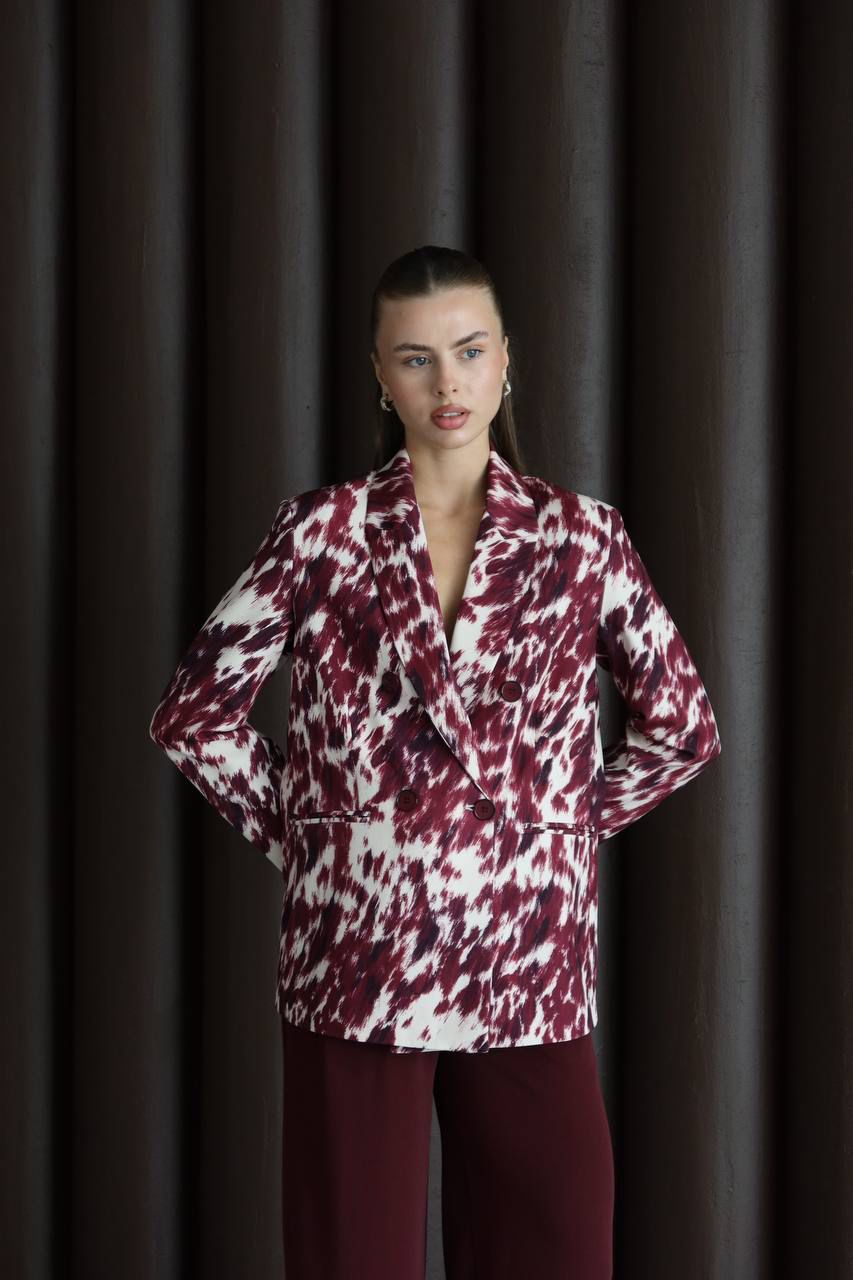 בלייזר בורדו לבן