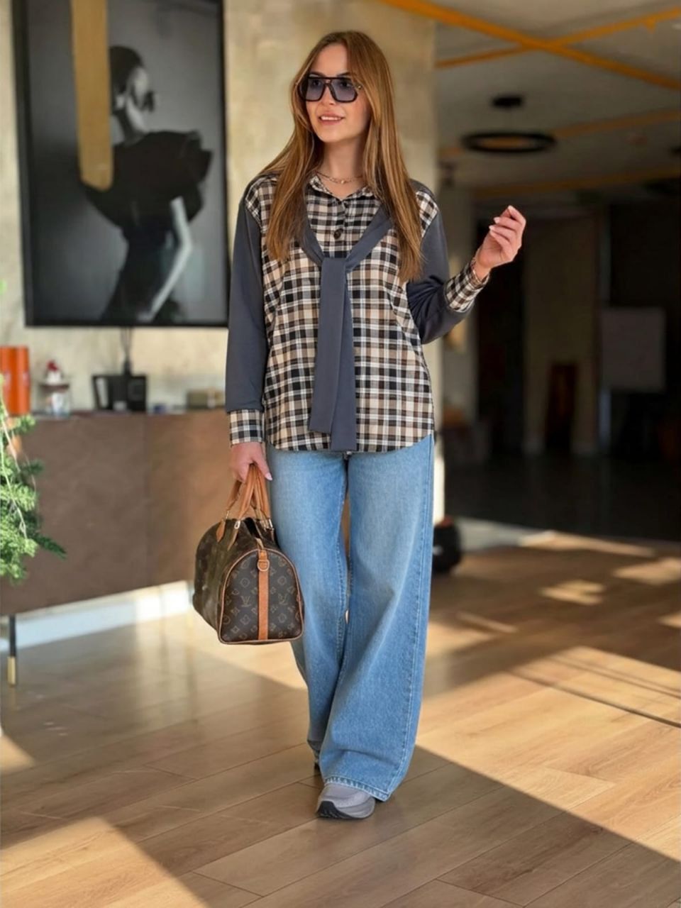 חולצה מכופתרת משובצת