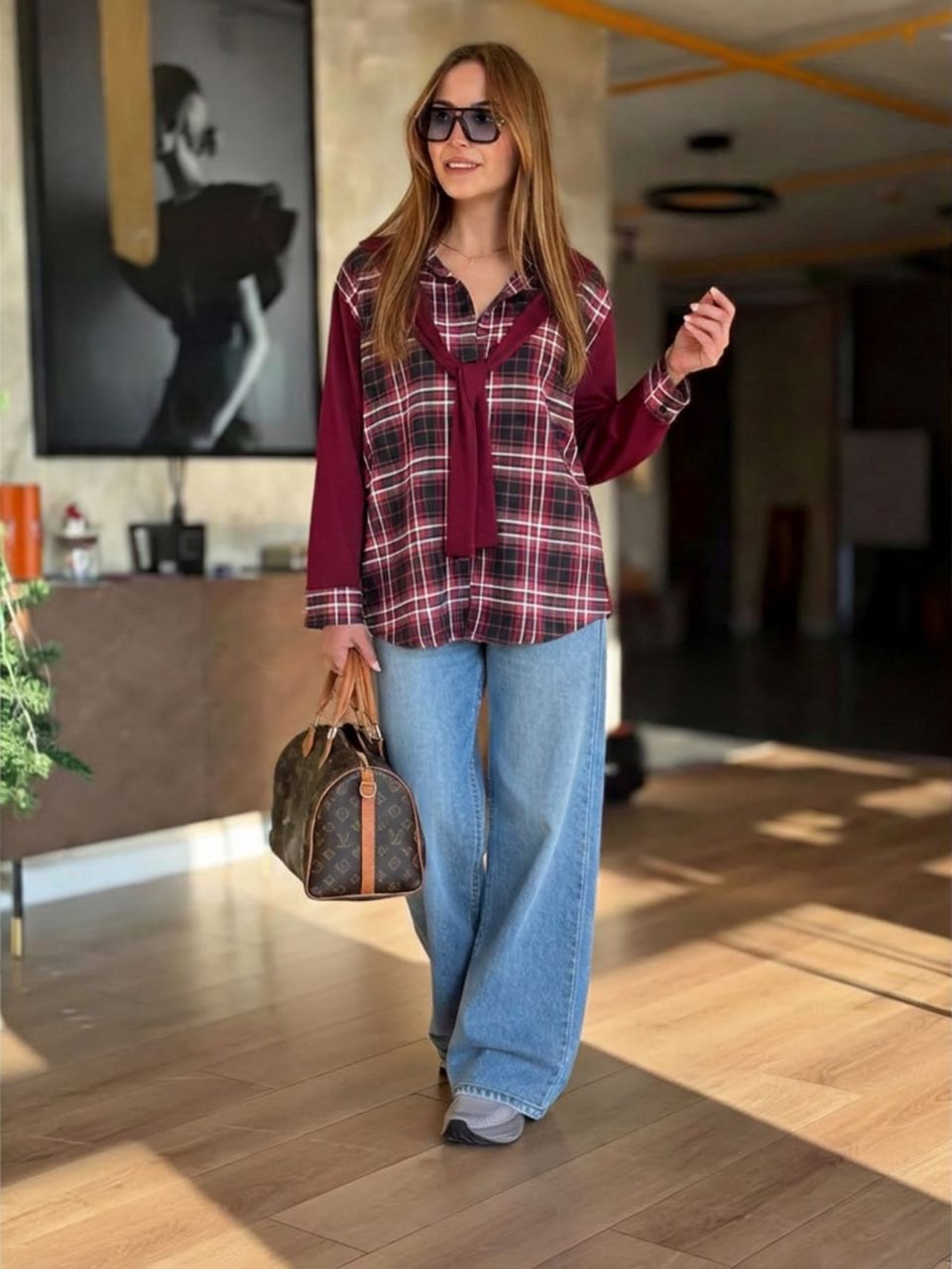 חולצה מכופתרת משובצת